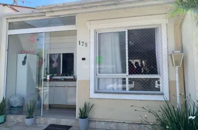 Venda de casa em condomínio na restinga, porto alegre-rs: 2 quartos, 1 banheiro, 2 vagas de garagem!