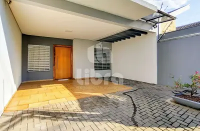 Casa com 3 quartos à venda na Rua Pioneira Vergínia Maria Fecchio, Jardim Itália, Maringá