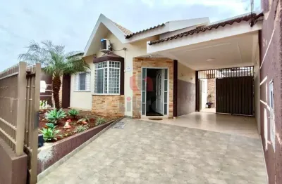 Casa com 3 quartos à venda na Rua dos Alecrins, Zona 06, Maringá
