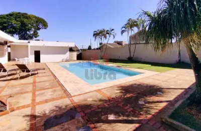 Casa com 6 quartos à venda na Rua Carlos Chagas, 1322, Zona 05, Maringá