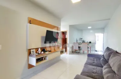 Casa com 2 quartos à venda na Rua Doutor Nerico da Silva, 124, Parque das Grevíleas, Maringá