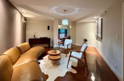 Apartamento a venda no condomínio carlos gomes no bairro zona 01 centro.