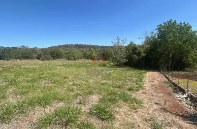 Terreno à venda na Avenida Guaiapó, Jardim Colina Verde, Maringá