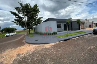 Vende-se: Casa de Esquina Moderna no Jardim Dias  140m² de Construção
