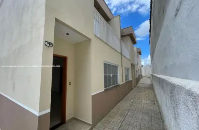 Casa em condomínio fechado com 2 quartos à venda na Rua Roque Heroles, 247, Caxangá, Suzano