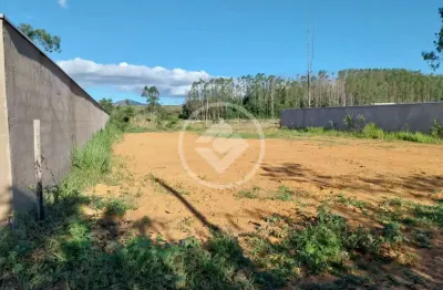 Terreno à venda no Revés do Belém, Bom Jesus do Galho 