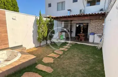 Casa a avenda de porteira fechada ( incluindo ar condcionado e painel de energia solar) codigo: 109328