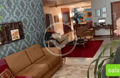 Apartamento espaçoso a uma quadra do mar! codigo: 48596