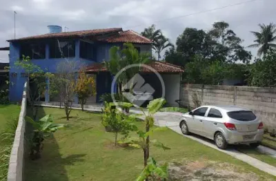 Uma maravilhosa casa , bem localizada pertinho do mar. codigo: 111501