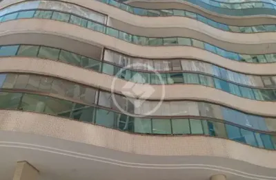 03 quartos , 1 suíte 2 vagas na praia da costa. a 100 metros da praia. este 03 quartos possui planta ampla . codigo: 86388