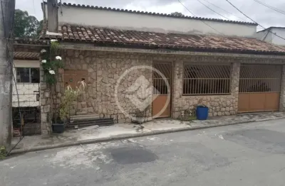 Casa com 4 quartos à venda no Parque Residencial Laranjeiras, Serra 