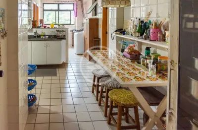 3 quartos com 1 suíte, vista Convento e  Sol da Manhã! codigo: 266569