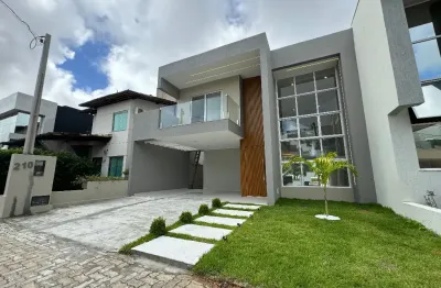 Casa duplex com fino acabamento e 3 suítes em condomínio fechado
