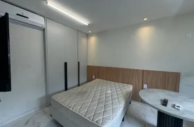 Alugo flat mobiliado em excelente localização no bairro de ponta negra