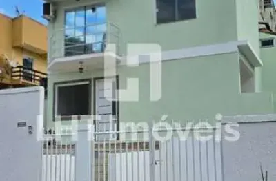 Casa com 2 quartos à venda na Rua Expedicionário José Varela, 136, Colubande, São Gonçalo
