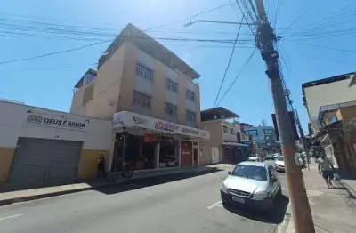 Cobertura com 2/4 e 1 vaga coberta por r$ 500.000 - centro de benfica - juiz de fora