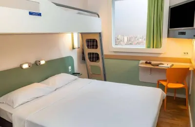 Flat disponível para venda no ibis budget frei caneca, com 12m², 1 dormitório e 1 vaga