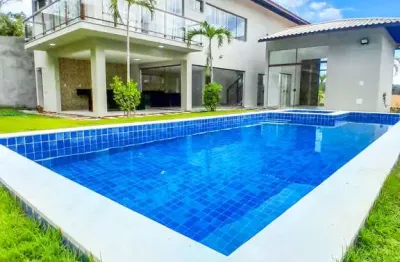 Casa a venda em condomínio em praia do forte alto padrão