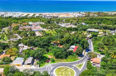 Terreno 100% com 1025m2 plano na av. principal de itacimirim