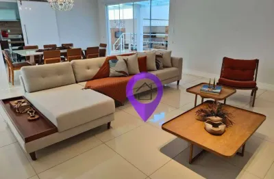 Casa de 286m² em terreno de 462m² no altaville, pouso alegre. 3 suítes, piscina aquecida, 4 vagas cobertas e área gourmet