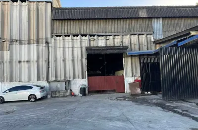 Galpão para locação em jandira - condomínio fechado