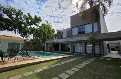 Casa de alto padrão no condomínio novo leblon - porteira fechada