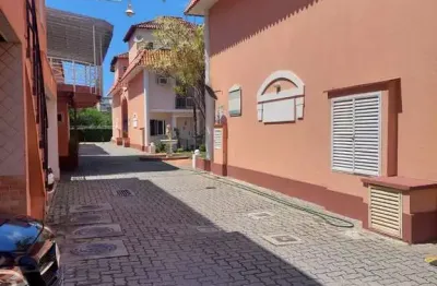 Casa no recreio triplex com 170m²  em condomínio fechado, próximo á praia com segurança 24h.
