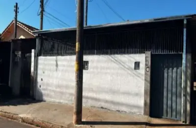 Parte ideal 5% do imóvel residencial, área 215,68m² - santa cruz do rio pardo/sp
