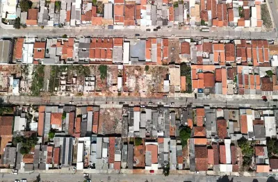 Residencial, área de 250m² e terrenos com área de 250m² - itapeva/sp