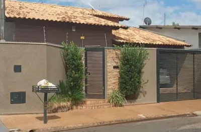 Casa com 2 quartos à venda na Avenida Presidente Costa e Silva, 154, Coester, Fernandópolis