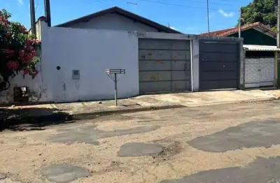 Casa com 2 quartos à venda na Rua Manoel de Castro Mendes, 592, Jardim Margarida, Pirassununga
