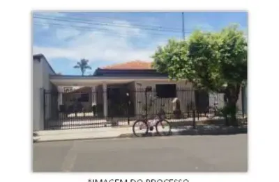 Casa com 1 quarto à venda na Avenida Ramillo Salles, 172, Centro, Sales