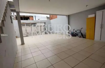 Casa para Venda em Cajamar, Colina Maria Luíza (Jordanésia), 2 dormitórios, 2 banheiros, 4 vagas