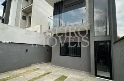 Casa para Locação em Santana de Parnaíba, Chácara Jaguari (Fazendinha), 3 dormitórios, 1 suíte, 3 banheiros, 2 vagas