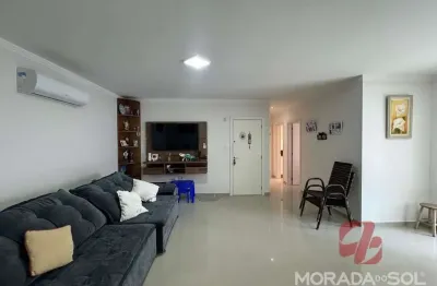 Apartamento a poucos passos da praia — 7 min de carro ou 10 min a pé