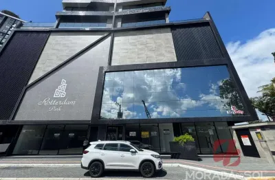 Sala Comercial 270m² para Alugar em Alto Perequê - Porto Belo/SC