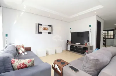 Casa com 3 quartos à venda na Rua do Pampa, 100, Costa e Silva, Porto Alegre