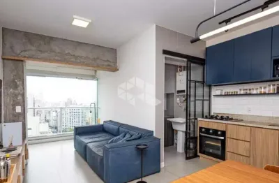 Apartamento mobiliado, andar alto e localização estratégica