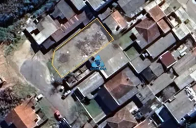 Terreno à venda na Rua Everton Pugim de Abreu, Miringuava, São José dos Pinhais por R$ 270.000