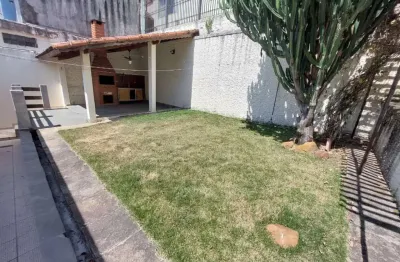 Excelente sobrado para locação em cidade vargas com 3 quartos, sendo 1 suíte, 179m²