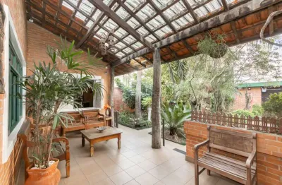 Funcional casa para venda em vila guarani (z sul) com 4 quartos, sendo 1 suíte , 350m²