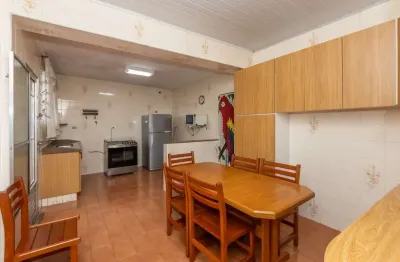 Deslumbrante casa tipo para venda em saúde com 3 quartos, 165m²