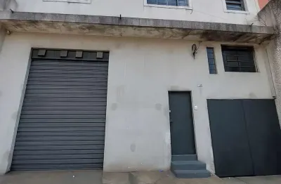 Elegante galpão industrial para locação em são judas, 223m²