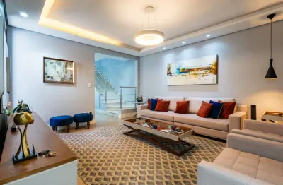 Sensacional casa para venda em Parque Jabaquara com 3 quartos, sendo 1 suíte , 151m²