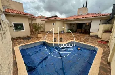 Casa com 4 quartos à venda na Rua S-102, Anápolis City, Anápolis