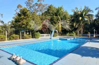 Terreno de 750m² em condomínio à venda em Suzano-SP, bairro Ipelândia