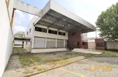 Imobiliária cilar aluga balcão no novo mundo com 1.000 m², ref