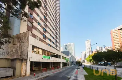 Ponto comercial para alugar na Avenida República Argentina, 193, Água Verde, Curitiba