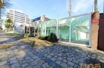 Casa para alugar na Rua Desembargador Otávio do Amaral, 473, Bigorrilho, Curitiba