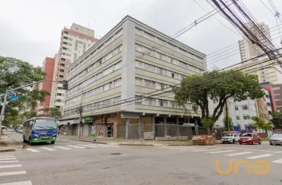 Apartamento com 3 quartos para alugar na Rua Benjamin Constant, 350, Centro, Curitiba